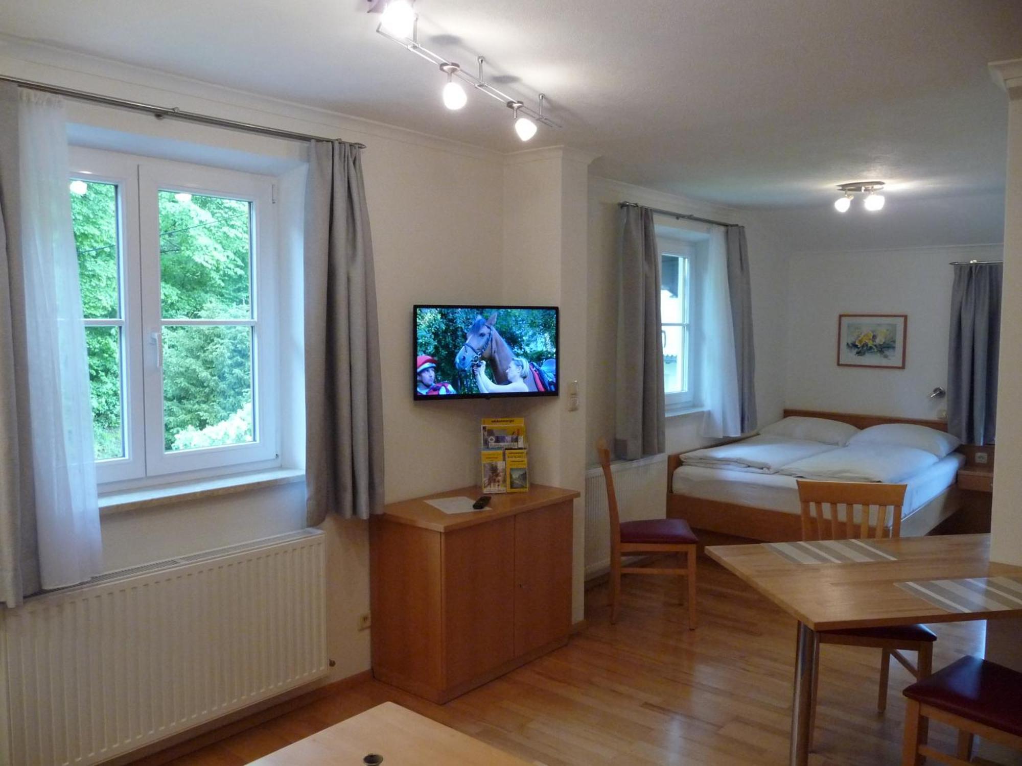Ferienwohnung Haus Lungau Fuschl am See Exterior foto